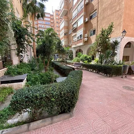 Apartamento En Centro De * Almeria
